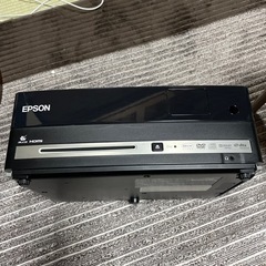 EPSON DVD スピーカー内蔵プロジェクター の画像
