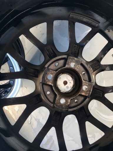 車のパーツ タイヤ、ホイール