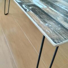 折りたたみ脚テーブルの画像