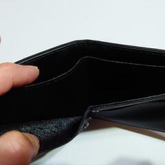 メンズの折財布　新品の画像