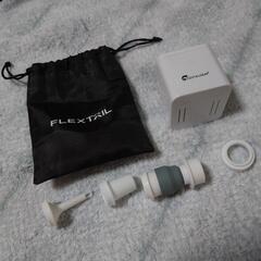 受け渡し予定決定　キャンプ　FLEXTAILGEAR TROPO2 エアーポンプ AA電池式 電動ポンプ プール 浮き輪 エアーマット 空気入れ 空気抜く 布団 衣類 圧縮 収納 電動エアーポンプ 小型・軽量 の画像