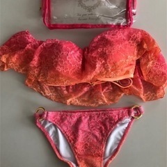 Redy グラデーションビキニの画像
