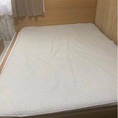 【商談中】家具 ベッド クイーンサイズの画像