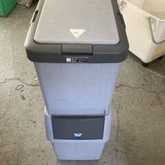 詳細不明 ゴミ箱 ダストボックス 2段 分別