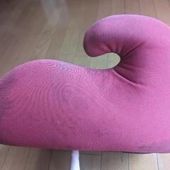 子供用品 キッズ用品 車用ジュニアシートの画像