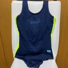 難あり、140㎝女児水着