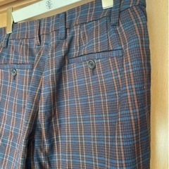 miumiuウールパンツの画像