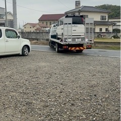 トラック、普通車、重機など買い取らしてください！