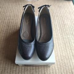 エナメル　パンプス　24.5cm