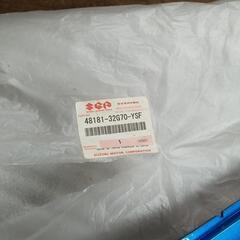 シ-ルド,レツグサイドロア,レフト(ブル-) スズキ純正部品


の画像
