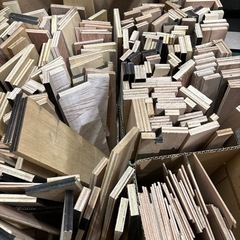 木材　ベニヤ板　薪　長さ45cmくらい　200本　工作の画像