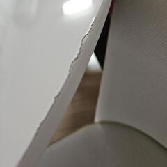 ダイニングテーブル+椅子2脚(赤、白)の画像