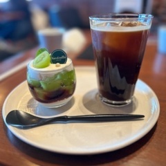 カフェ巡りできるお友達募集