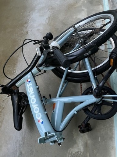 自転車ー折りたたみ自転車