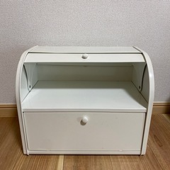 【受け渡し者決定】収納ボックス　ブレッドケースの画像