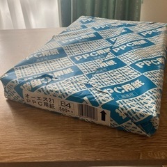 B4    コピー用紙　残量8割ほど