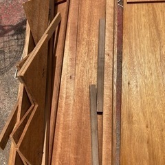 【無料】木材（DIYなどにいかがでしょうか）の画像
