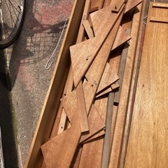 【無料】木材（DIYなどにいかがでしょうか）の画像