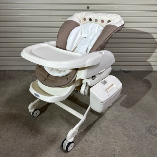 【売却済】 Combi/コンビ ネムリラAT オートスウィング ベビーチェア