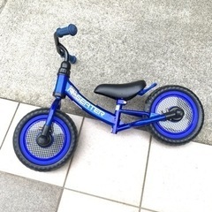 キックバイク　ストライダーみたい　幼児用自転車