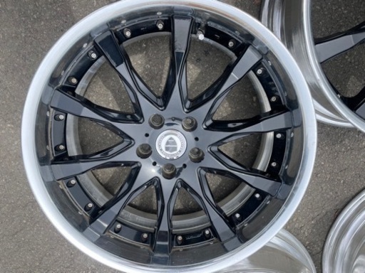 車のパーツ タイヤ、ホイール