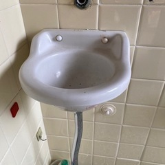 トイレ　洗面台　壁付け　平付手洗いシンク　小型　ミニ　toyot...