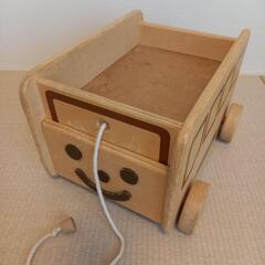 木製の子供の玩具