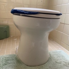 簡易水栓　トイレ　便器　家具　の画像