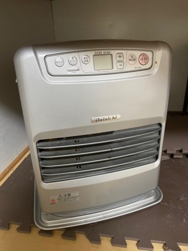 【確約済み】家電 季節、空調家電 ファンヒーター
