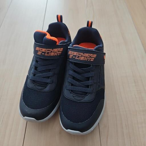 スケッチャーズSKECHERSスニーカー22cm