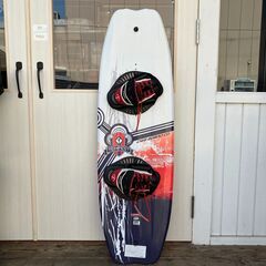 CWB ウェイクボード（139cm）ビンディング（XS~Mサイズ）付
