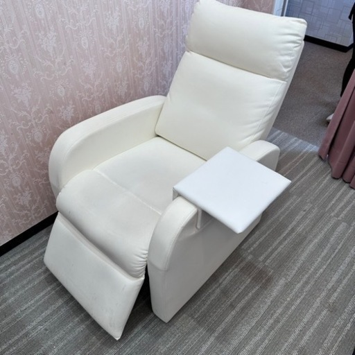 リクライニングチェア