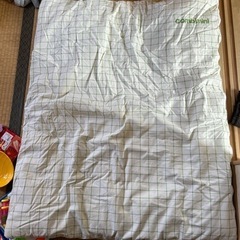 ベビー布団　　保育園　赤ちゃん