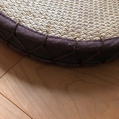 後反発　座布団の画像