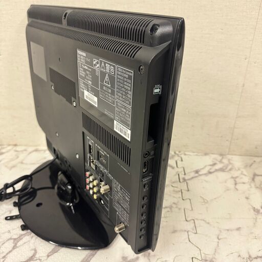 17804 TOSHIBA 液晶カラーテレビ 19V ◇大阪市内・東大阪市他 6,000円