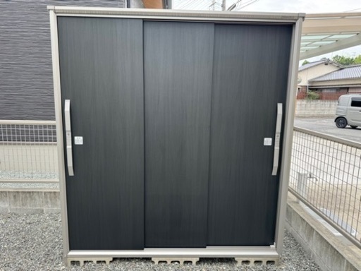 【取引中】家具　収納家具　 物置　ヨドコウ　エスモ（ESF-1807A）