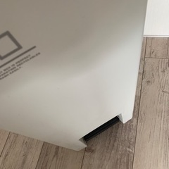 【無料】ペダル式ゴミ箱 2個セットの画像