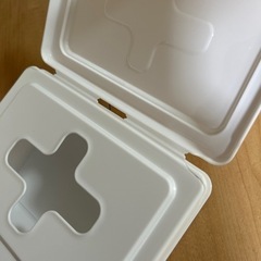 ウェットティッシュボックスの画像