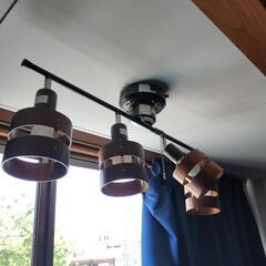 ニトリ　シーリングライト木目リング　家具 照明器具の画像