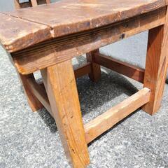 レトロ椅子の画像