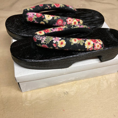 女性用 下駄  花柄  23.0~24.5cm  新品未使用品の画像