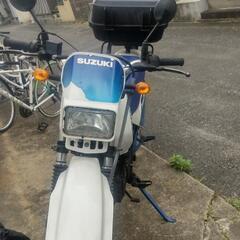 スズキSX125Rの画像