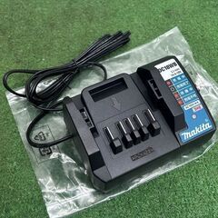マキタ makita BL1420G/DC18WB 14.4V 2Ahリチウムイオンバッテリー 充電器セット【野田愛宕店】【店頭取引限定】【未使用】ITXNF50C861Uの画像
