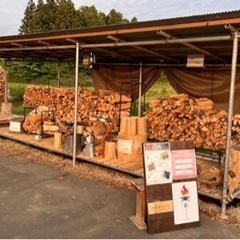 キャンプ用薪販売（軽トラ販売もあります）の画像