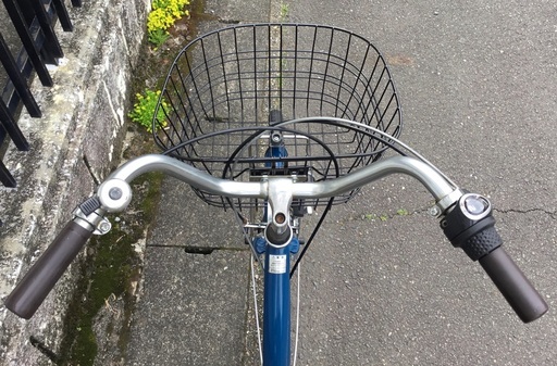 整備済・美品＞シティサイクル・26インチ自転車・ LEDライト、鍵付き