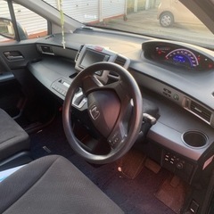 H23 フリード　129,000km 一時抹消渡し　5月末までの画像