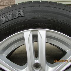 195/80R15 ハイエース 夏タイヤアルミ付４本　タイヤほぼ新品