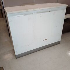 木製カウンター　幅120cm　奥行45cm　高さ100cmの画像