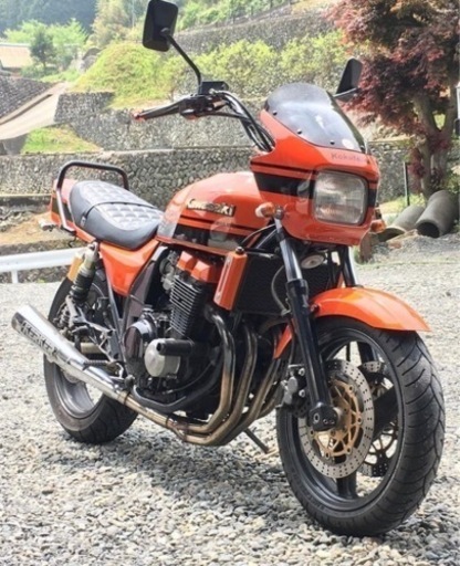 カワサキ　　zrx400