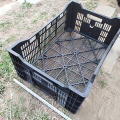 【埼玉引き取り限定】黒コンテナ25個セット（検索用: 収穫 貯蔵 収納 ケース）の画像